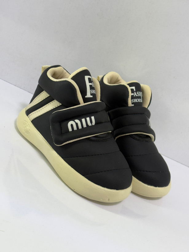 نیم بوت بچه گانه miu